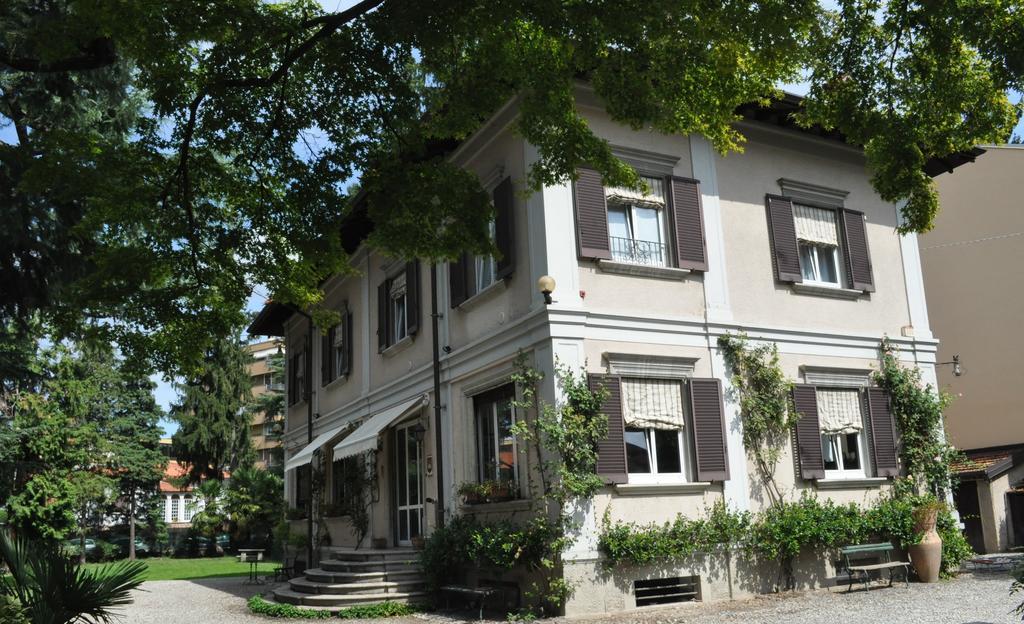 Invilla B&B Варезе Экстерьер фото