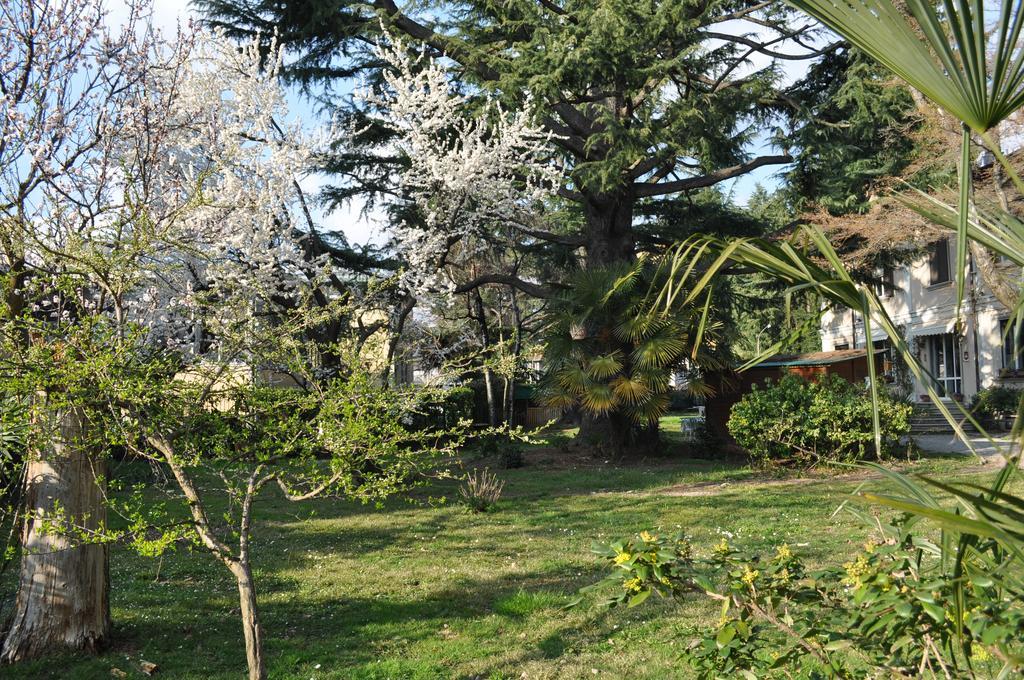 Invilla B&B Варезе Экстерьер фото